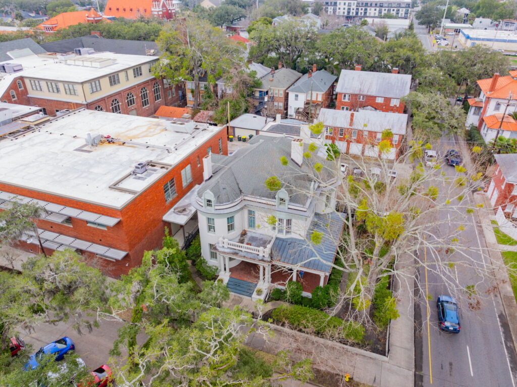 28 E 35th Street