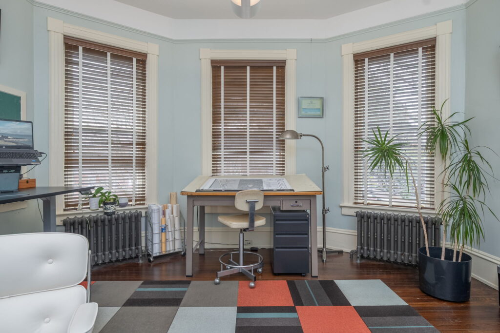 28 E 35th Street