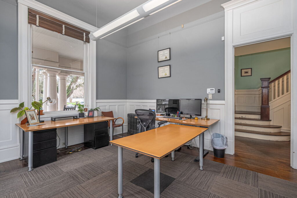28 E 35th Street